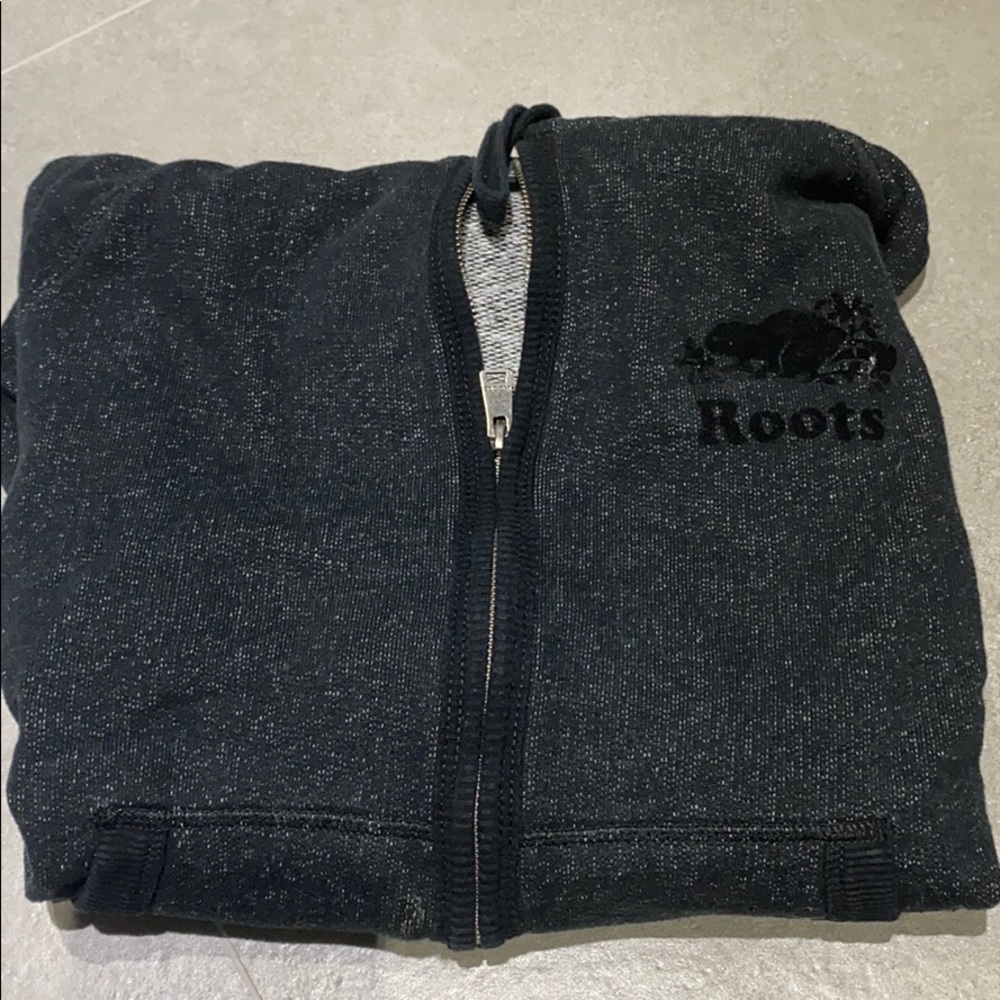 Roots zip up